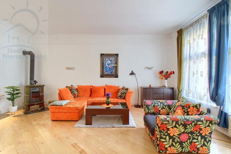 Apartament w secesyjnej kamienicy, zdjęcie 1