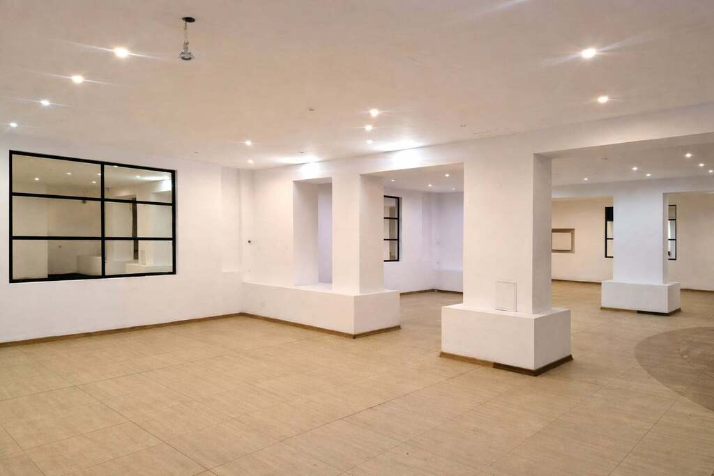 Top lokal w centrum – 280 m² do własnej aranżacji!