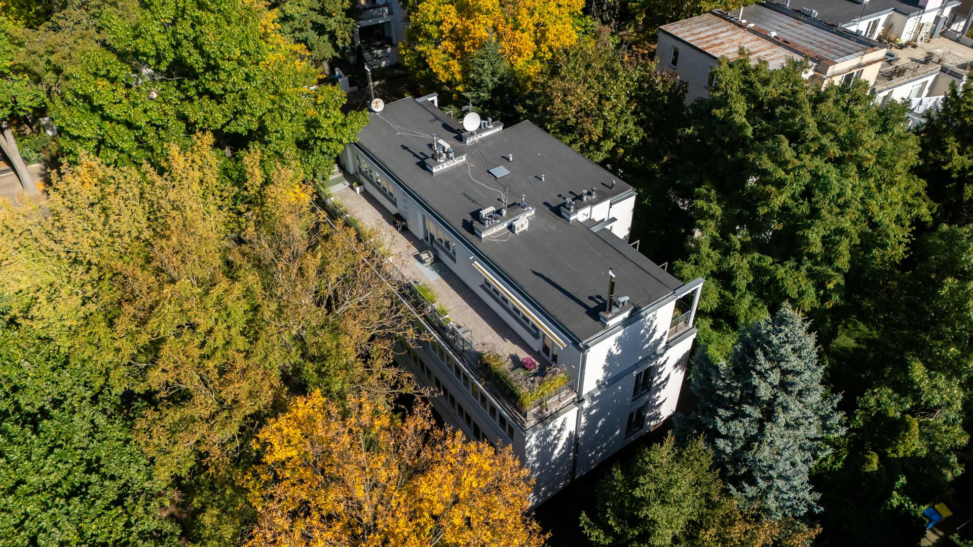 Awangardowa kapsuła czasu na Saskiej Kępie. Dom Syrkusów, w którym Le Corbusier spotkał się z historią Warszawy